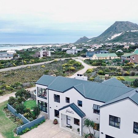Stay At Friends Economic Rooms Malkopvlei Ngoại thất bức ảnh