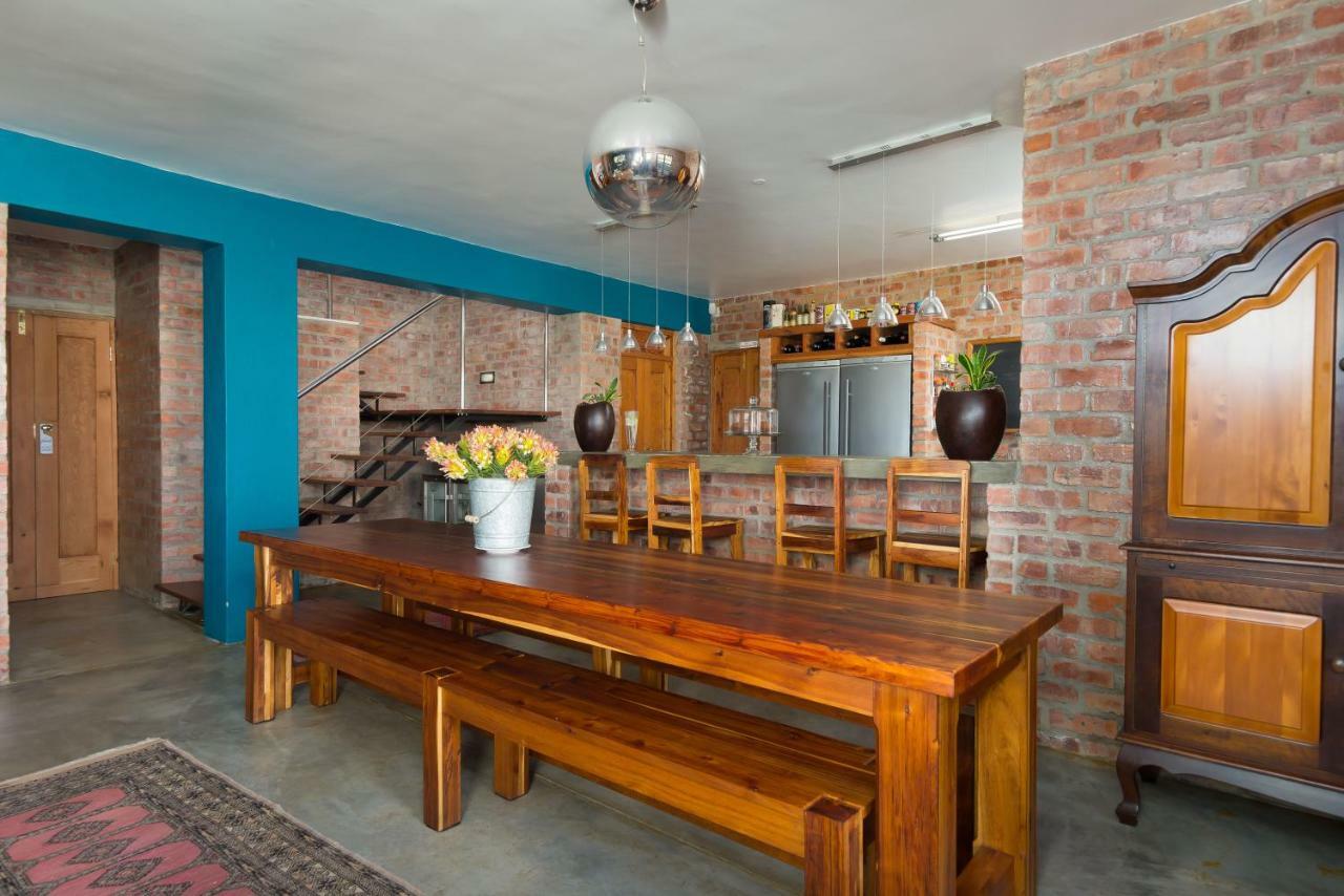 Stay At Friends Economic Rooms Malkopvlei Ngoại thất bức ảnh
