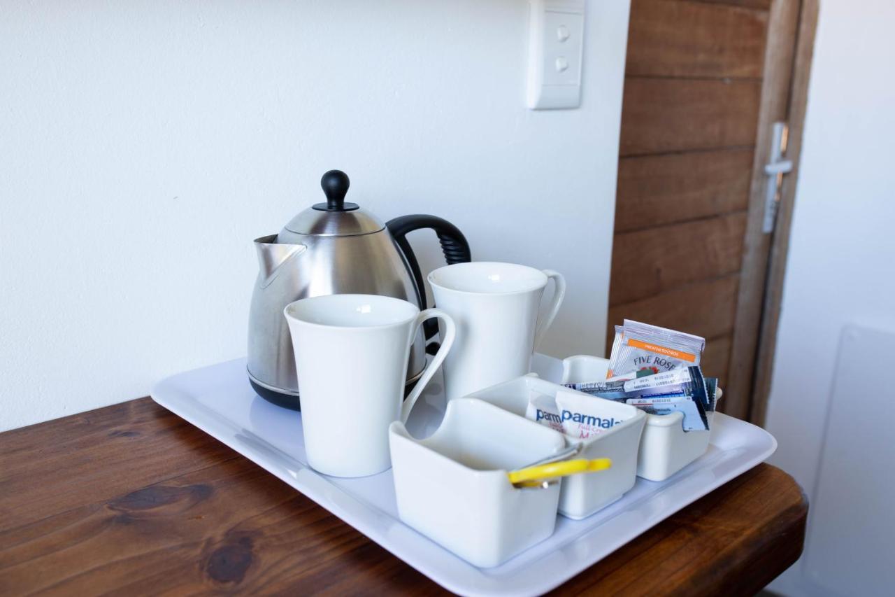Stay At Friends Economic Rooms Malkopvlei Ngoại thất bức ảnh