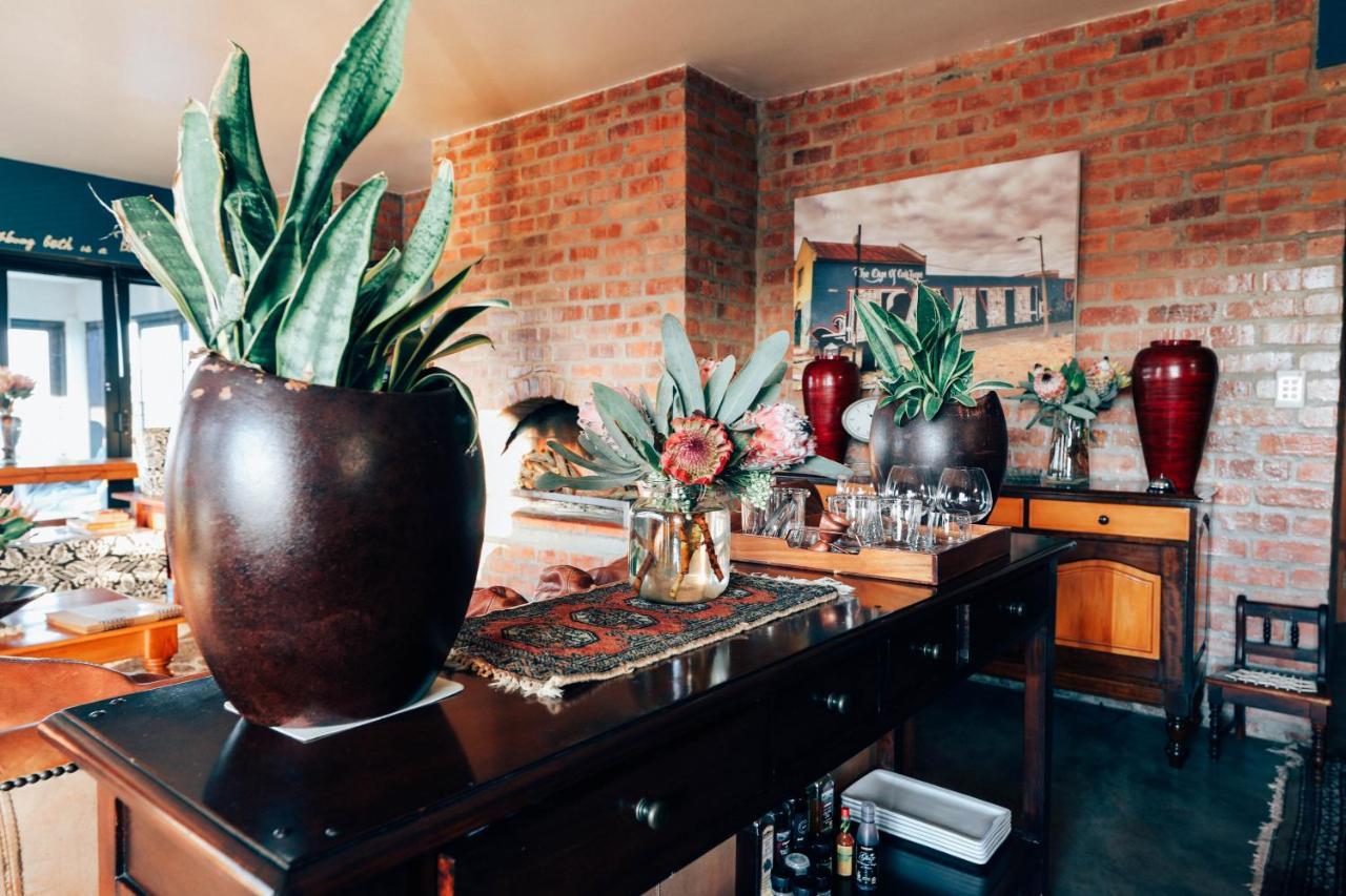 Stay At Friends Economic Rooms Malkopvlei Ngoại thất bức ảnh